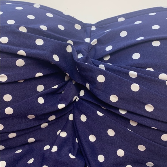 Bond-eye NWOT Tankini Top, Blue w White Polka Dots, Multi Fit Cup , No Wires - Picture 11 of 11